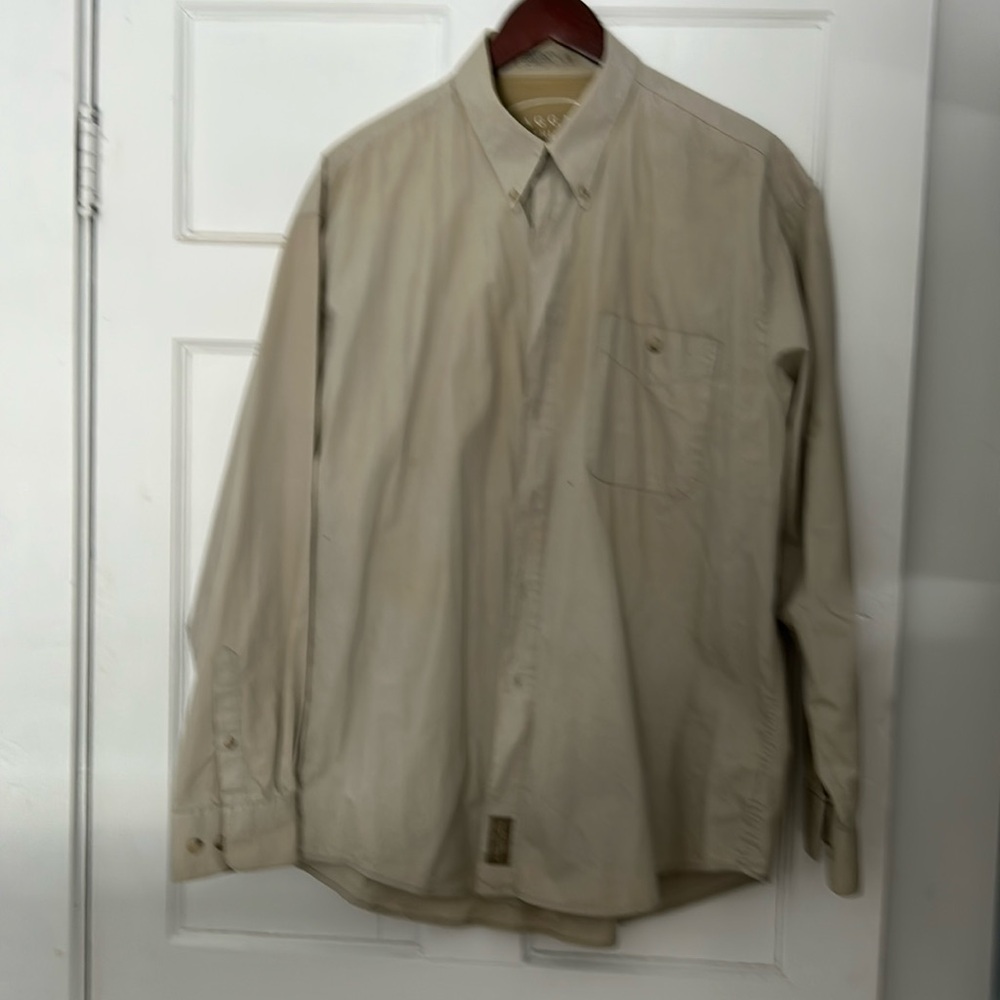 Haggar men’s long sleeve hundred percent cotton button down shirt,large, beige.
